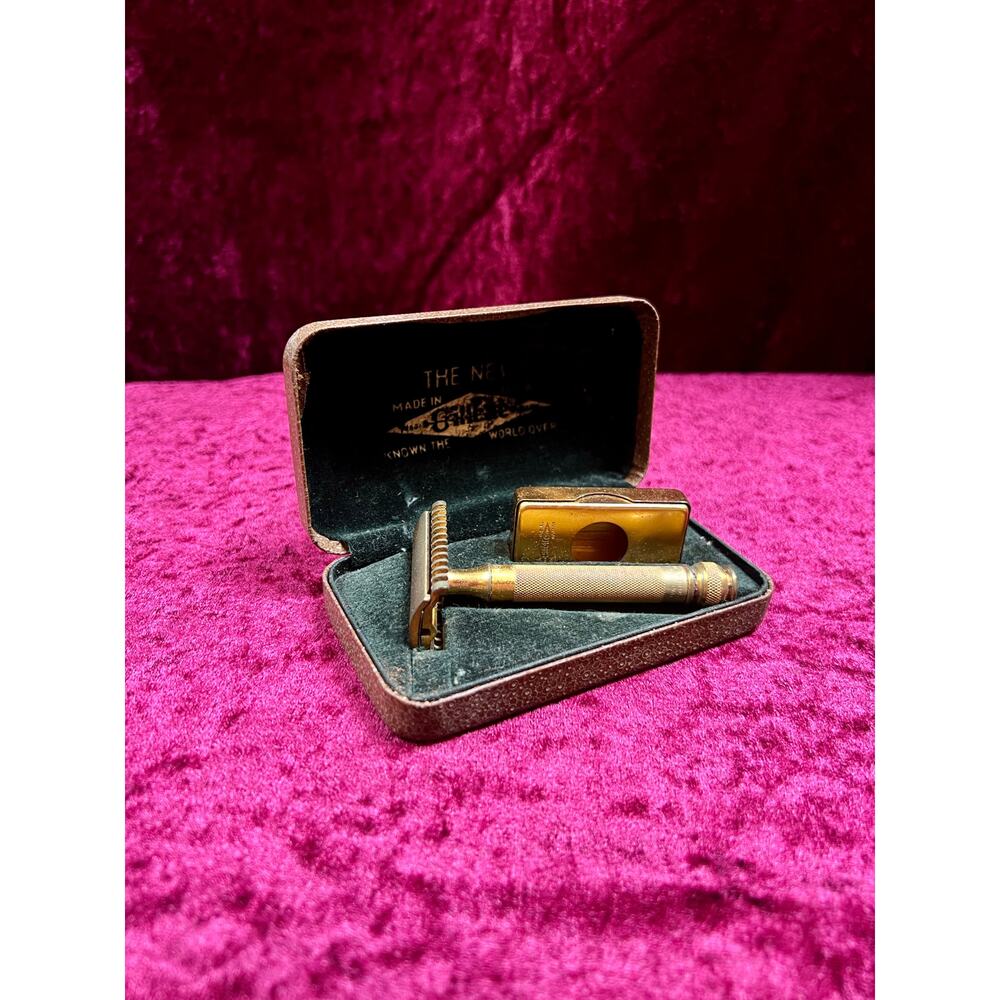 Vintage Gold Tone Brass Safety Razor – Gillette Travel Shaving Set with Case